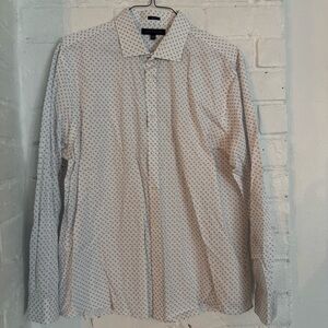 Tommy Hilfiger Slim Fit Dress Shirt XL White with Blue Paisley Print $18